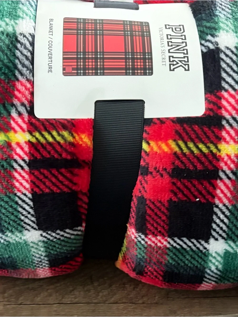 PINK Victoria's Secret Red, Green & Black Plaid Fleece Blanket 50inX60in
